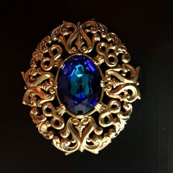 80's Edgar Berebi Designer Gold Tone Baroque / Rococo Brooch Teal Glass Center - Picture 6 of 10